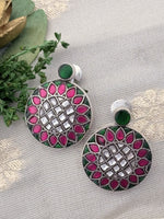 Load image into Gallery viewer, Ruby Green Stud Earrings