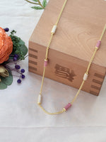 Load image into Gallery viewer, Pink & White Stone Barrel Chain