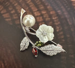Load image into Gallery viewer, Crystal Leaf Pearl Bloom Brooch