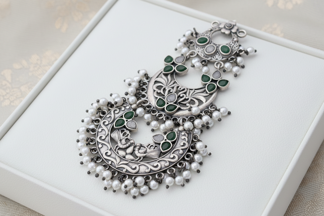 Chandbali Pendant with Green Stones