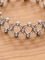 Load image into Gallery viewer, Floral Motif expandable Silver Kada
