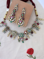 Load image into Gallery viewer, Nakshi Temple Necklace Set
