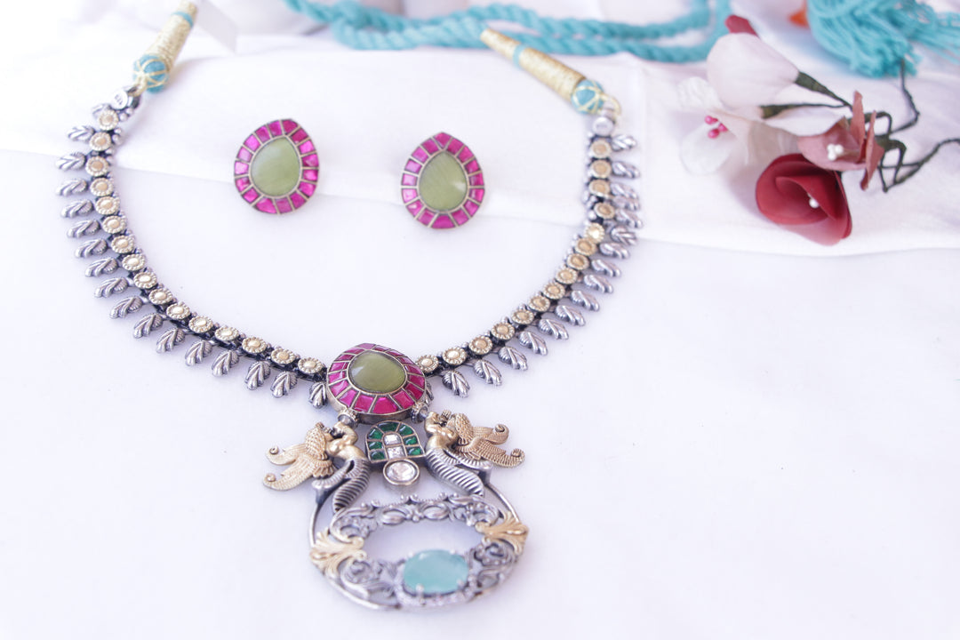 Temple Design Dual-tone Necklace Set