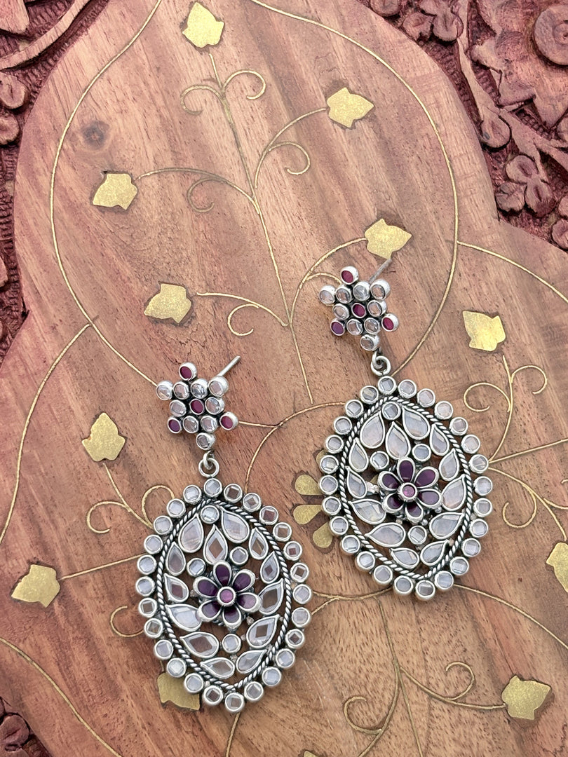 Kundan Floral Oval Earrings