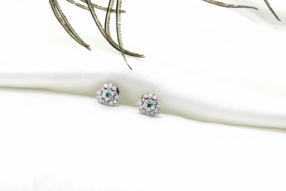 Mini Spark Heart Studs