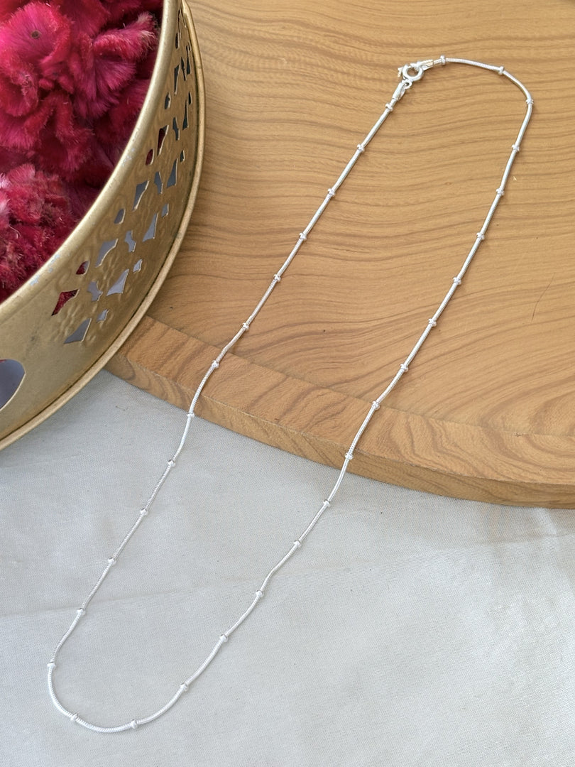 Sleek Bar Link Silver Chain