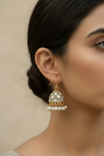Load image into Gallery viewer, Kundan Pearl Jhumkas