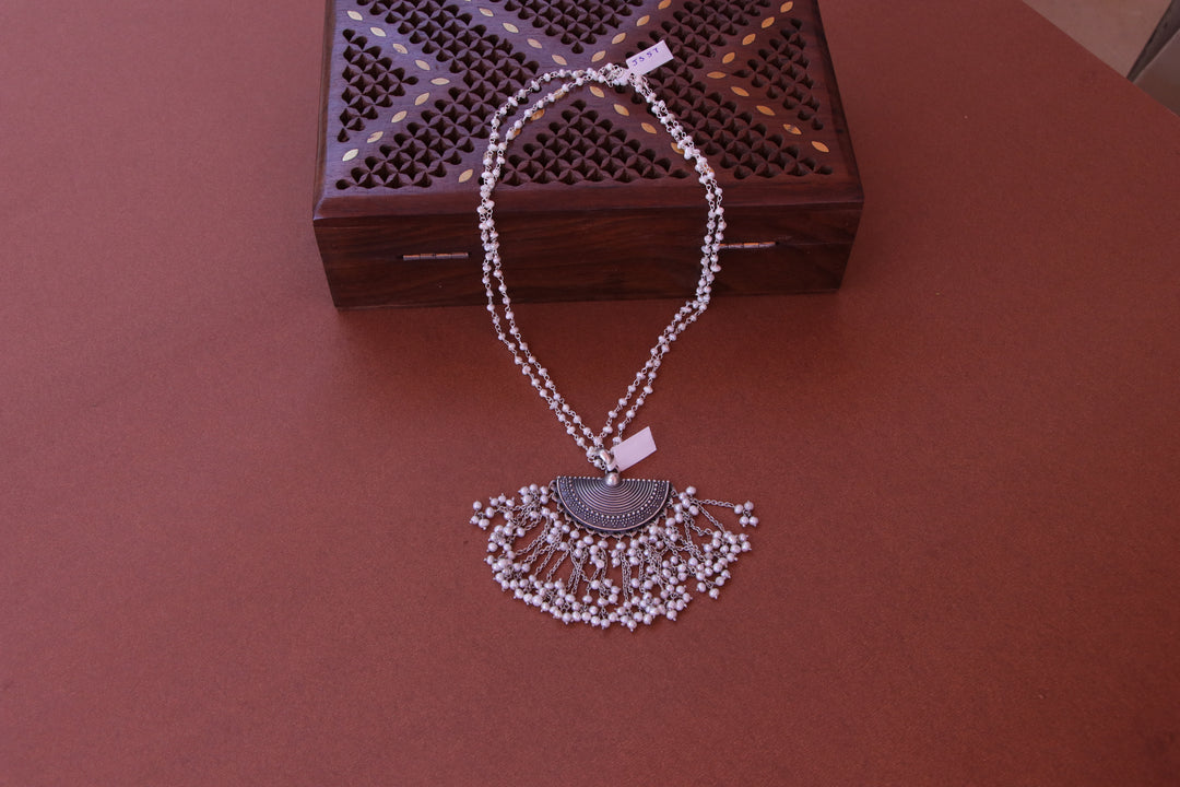 Antique Pearl Tassel Pendant