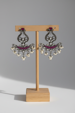 Load image into Gallery viewer, Kundan Chandbali Earrings with Pearls